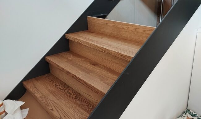 Construction d’un escalier en bois